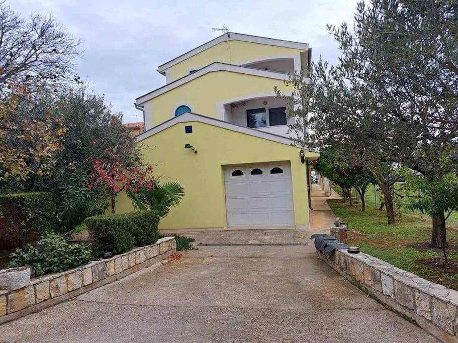Apartment Laurus Premantura Exterior foto